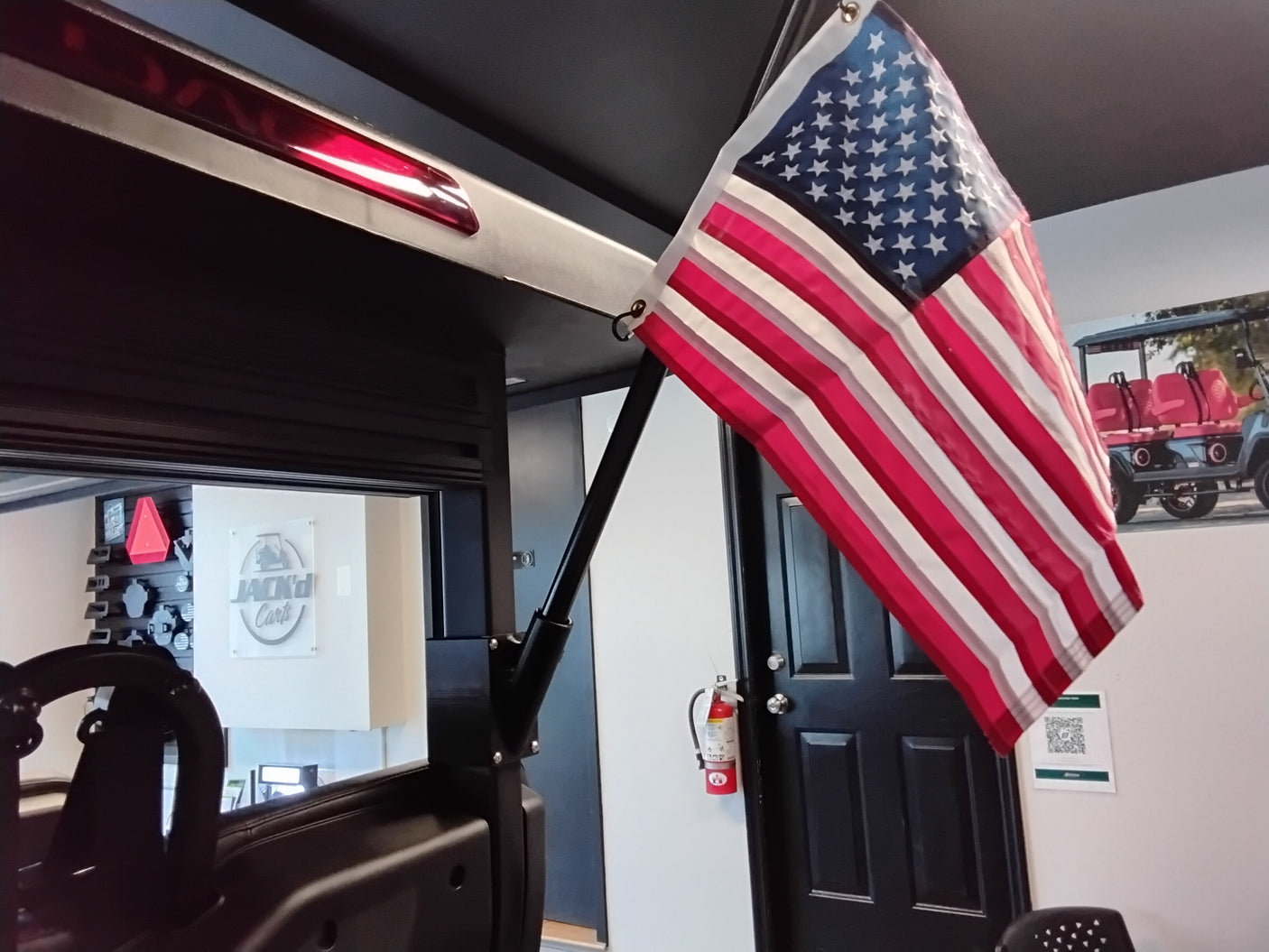 DACH Apollo & Evolution D5 Roof Support Flag Holder